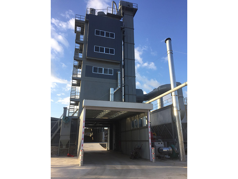 工程案例一、2018年10月煙臺工地hqb3500型瀝青攪拌站